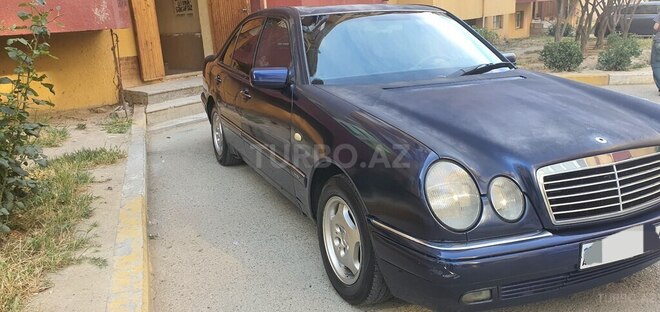 Mercedes E 200 1996, 354,298 km - 2.0 l - Bakı
