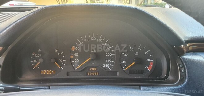 Mercedes E 200 1996, 354,298 km - 2.0 l - Bakı