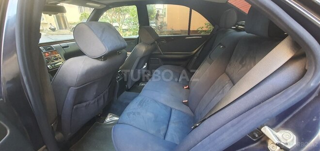 Mercedes E 200 1996, 354,298 km - 2.0 l - Bakı