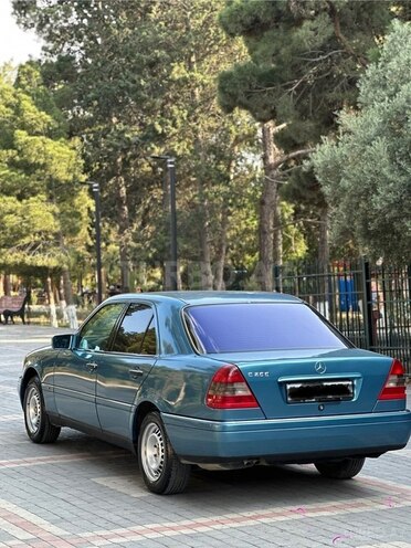 Mercedes C 200 1997, 403,000 km - 2.0 l - Sumqayıt
