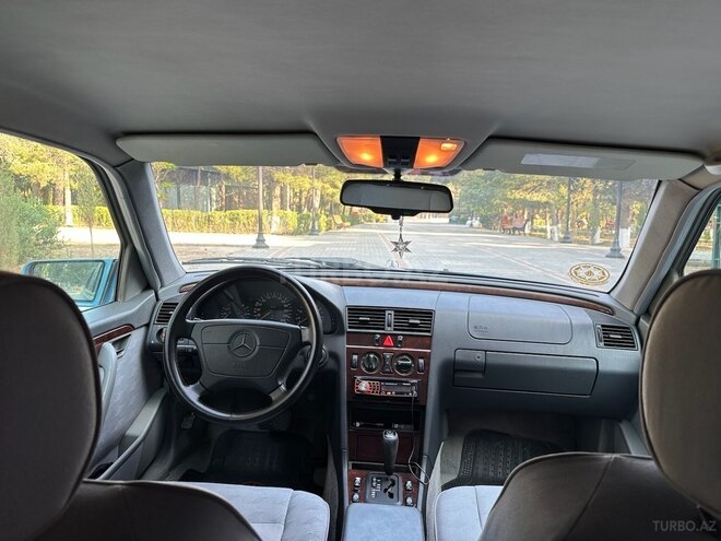 Mercedes C 200 1997, 403,000 km - 2.0 l - Sumqayıt