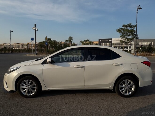 Toyota Corolla 2013, 183,000 km - 1.6 l - Bakı
