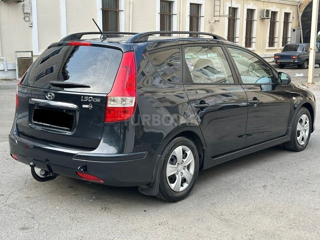 Hyundai i30 2010, 297,000 km - 1.4 л - Bakı