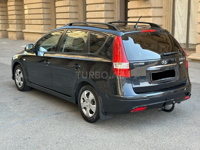 Hyundai i30 2010, 297,000 km - 1.4 л - Bakı