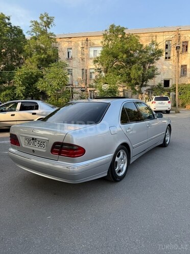 Mercedes E 240 2000, 295,214 km - 2.6 l - Bakı