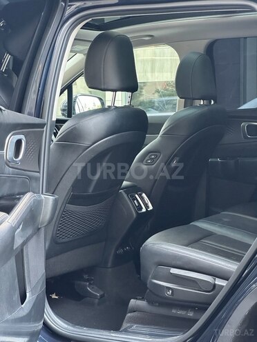 Kia Sorento-14