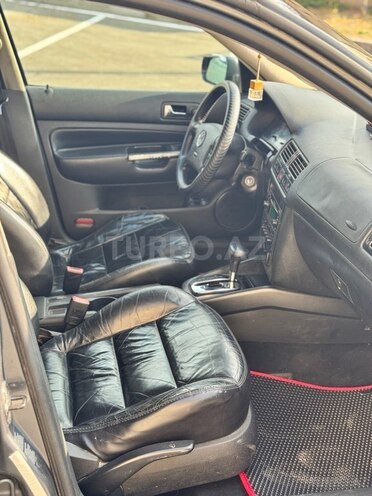 Volkswagen Jetta-9