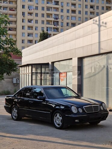 Mercedes E 220 d 1999, 382,451 km - 2.2 l - Bakı