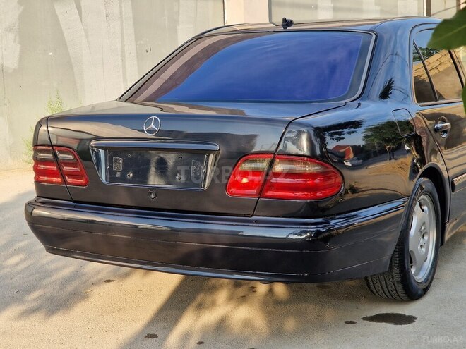 Mercedes E 220 d 1999, 382,451 km - 2.2 l - Bakı