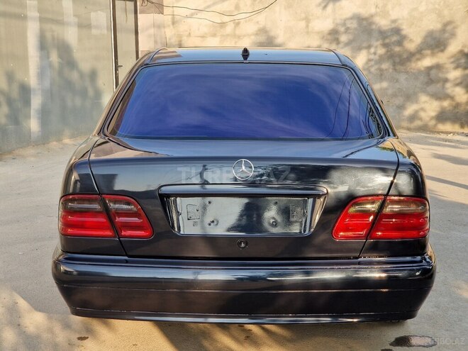 Mercedes E 220 d 1999, 382,451 km - 2.2 l - Bakı