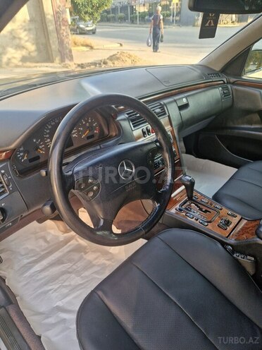 Mercedes E 220 d 1999, 382,451 km - 2.2 l - Bakı