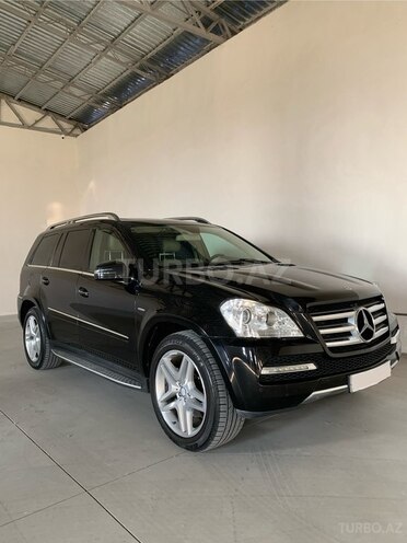 Mercedes GL 500 4MATIC 2011, 179,000 km - 5.5 l - Xaçmaz
