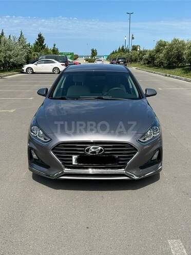 Hyundai Sonata-7