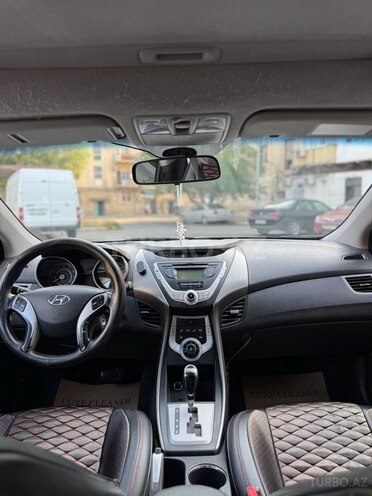 Hyundai Elantra 2011, 195,000 km - 1.6 л - Bakı