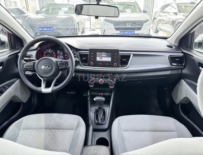 Kia Rio-8