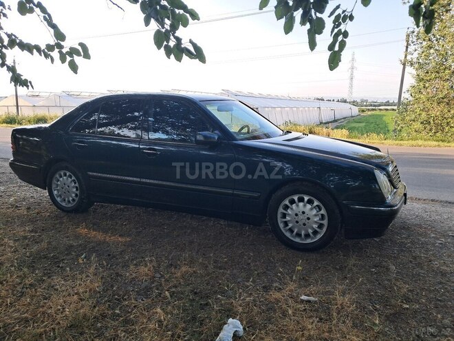 Mercedes E 240 2001, 36,000 km - 2.6 l - Şəmkir
