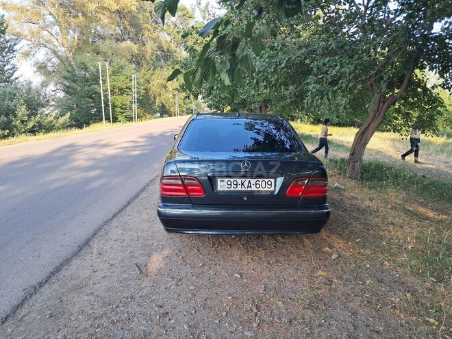 Mercedes E 240 2001, 36,000 km - 2.6 l - Şəmkir