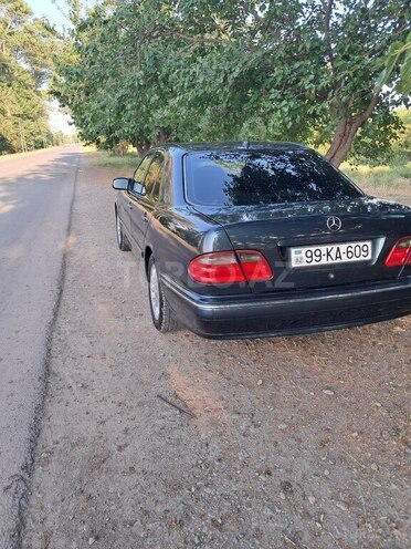Mercedes E 240 2001, 36,000 km - 2.6 l - Şəmkir