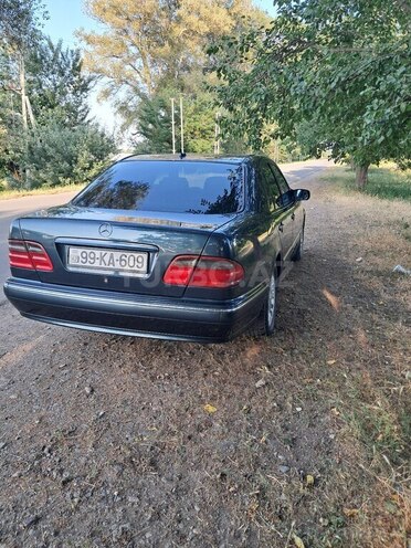 Mercedes E 240 2001, 36,000 km - 2.6 l - Şəmkir