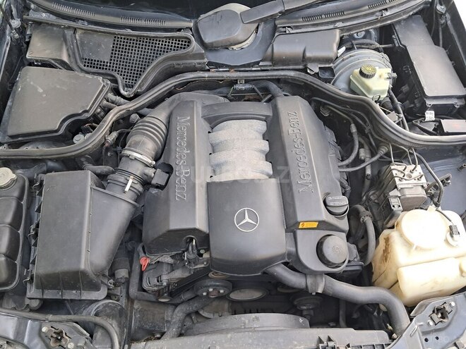 Mercedes E 240 2001, 36,000 km - 2.6 l - Şəmkir