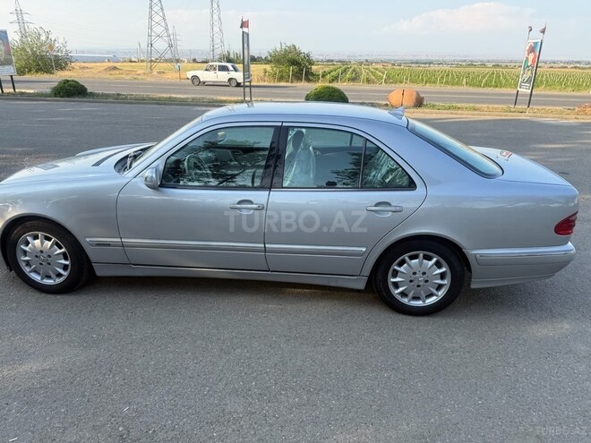 Mercedes E 240 2000, 295,000 km - 2.4 l - Şəmkir