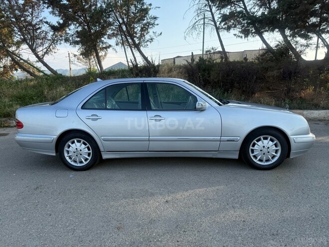 Mercedes E 240 2000, 295,000 km - 2.4 l - Şəmkir
