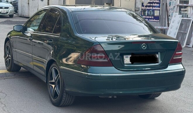 Mercedes C 220 d 2001, 325,164 km - 2.2 л - Bakı