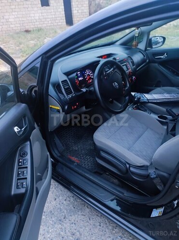 Kia Forte 2015, 241,402 km - 1.8 l - Bərdə
