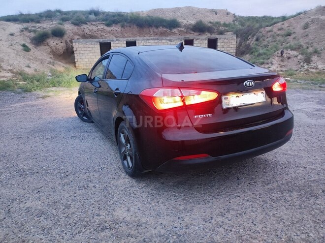 Kia Forte 2015, 241,402 km - 1.8 l - Bərdə