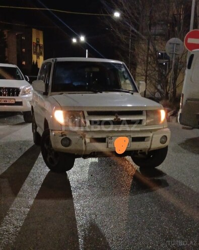 Mitsubishi Pajero io 1999, 522,220 km - 2.0 l - Sumqayıt