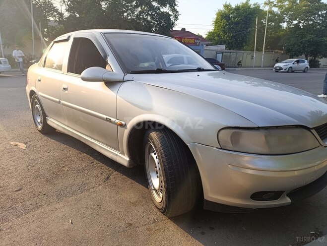 Opel Vectra 1999, 250,000 km - 1.6 l - Bakı