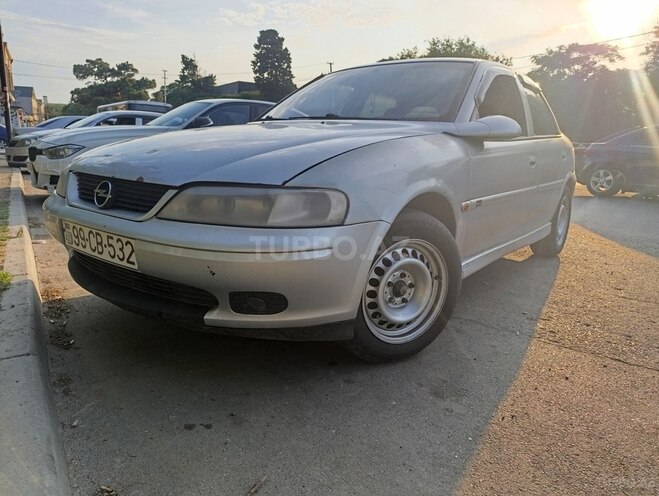 Opel Vectra 1999, 250,000 km - 1.6 l - Bakı