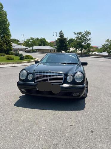 Mercedes E 240 1999, 412,000 km - 2.4 l - Şamaxı