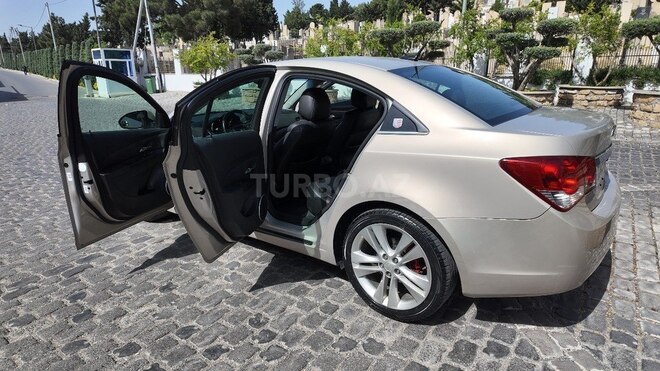 Chevrolet Cruze 2012, 284,412 km - 1.4 л - Bakı