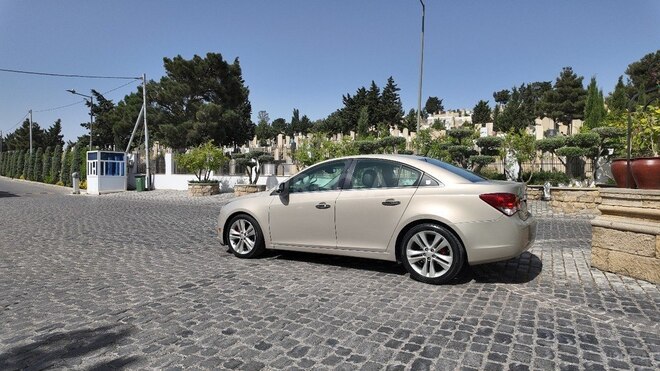 Chevrolet Cruze 2012, 284,412 km - 1.4 л - Bakı