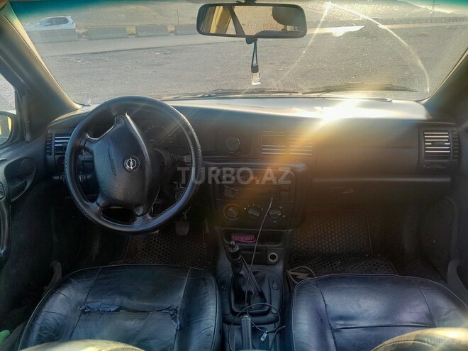 Opel Vectra 1996, 449,991 km - 2.0 l - Siyəzən