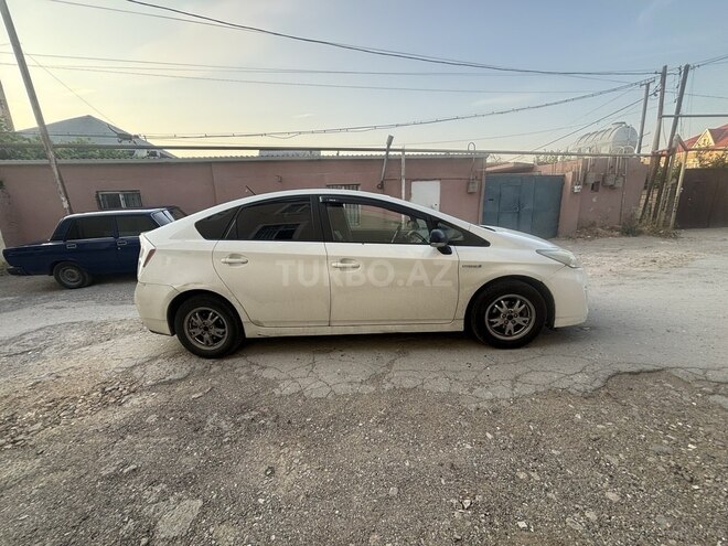 Toyota Prius 2010, 300,000 km - 1.8 l - Bakı