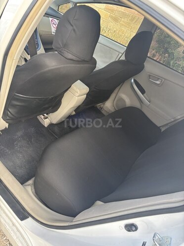Toyota Prius 2010, 300,000 km - 1.8 l - Bakı