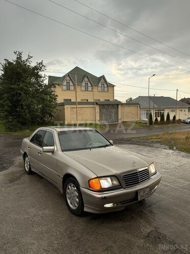 Mercedes C 230 1998, 320,000 km - 2.3 l - Qəbələ