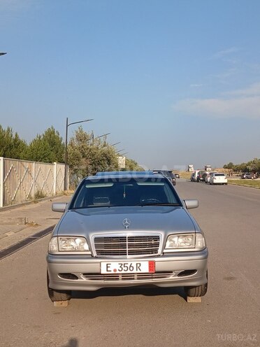 Mercedes C 220 d 1999, 260,000 km - 2.2 l - Xırdalan