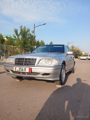 Mercedes C 220 d 1999, 260,000 km - 2.2 l - Xırdalan