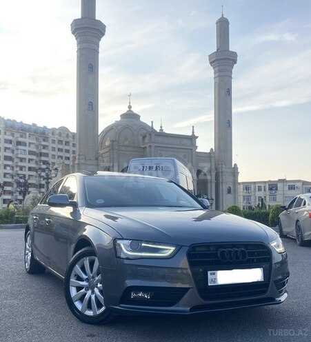 Audi A4 2014, 142,000 km - 1.8 l - Bakı