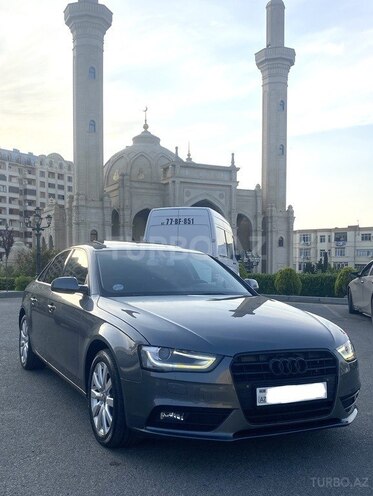 Audi A4 2014, 142,000 km - 1.8 l - Bakı