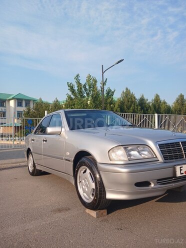 Mercedes C 220 d 1999, 260,000 km - 2.2 l - Xırdalan