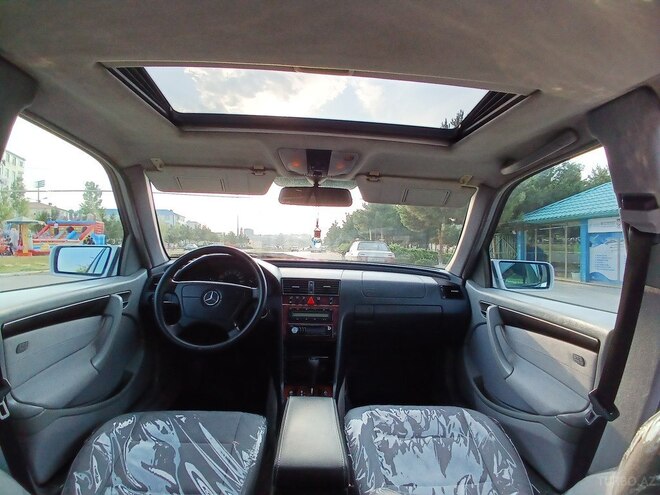 Mercedes C 220 d 1999, 260,000 km - 2.2 l - Xırdalan