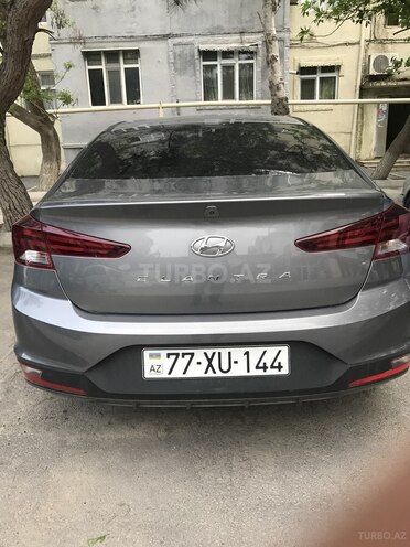 Hyundai Elantra 2019, 70,000 km - 2.0 l - Bakı