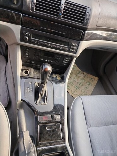 BMW 525 1999, 211,000 km - 2.5 l - Bakı