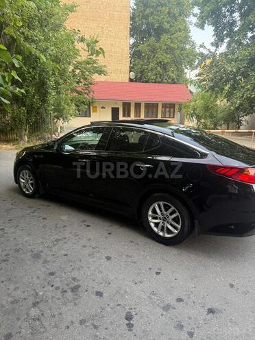 Kia Optima-2