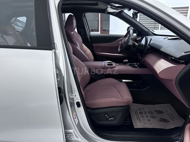 Changan Uni-Z-9