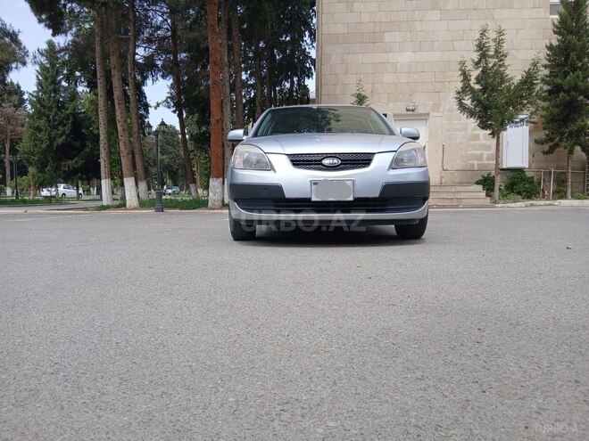Kia Rio 2006, 231,000 km - 1.4 l - Şirvan